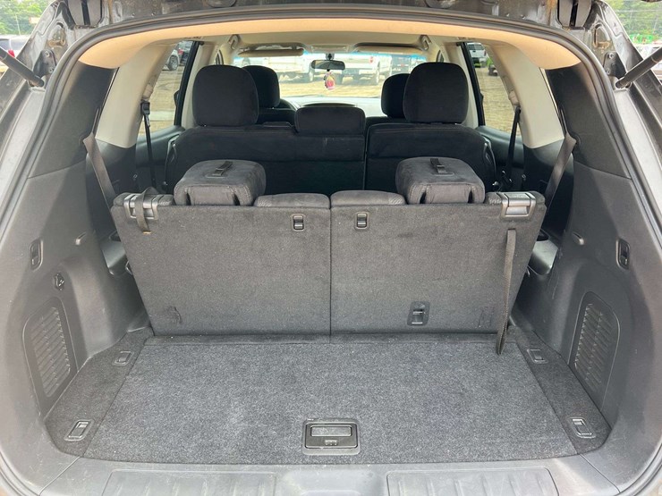 2015-nissan-pathfinder-image-16