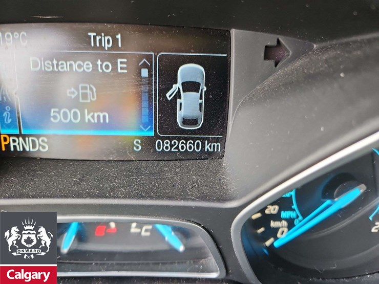 2016-ford-escape-image-23