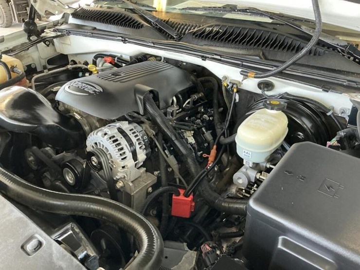 2005-chevrolet-silverado-1500-image-11
