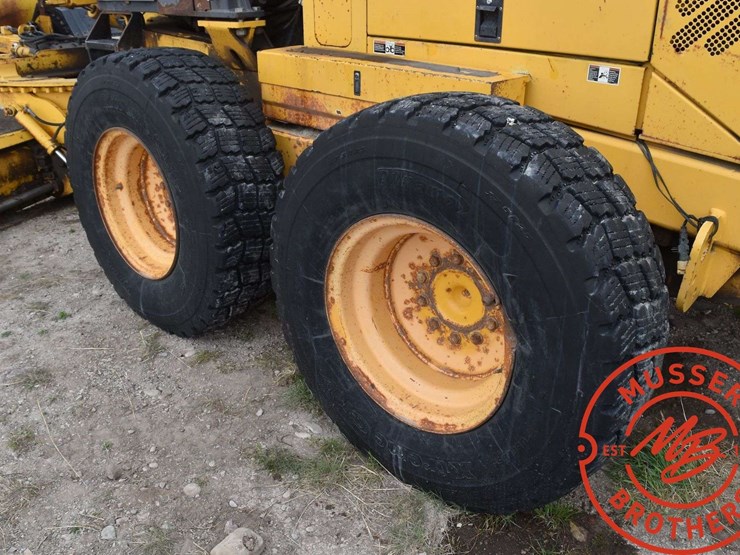 volvo-g726b-image-33