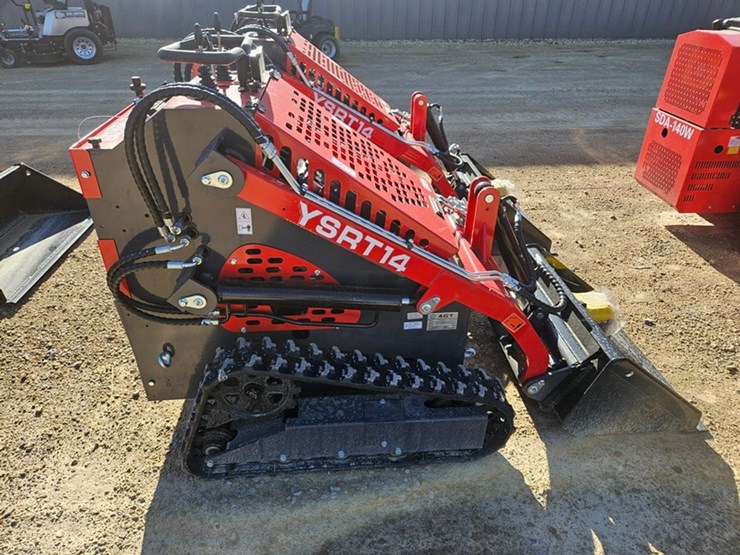 #5123-•-2026-agt-ysrt14-mini-skid-loader-image-6