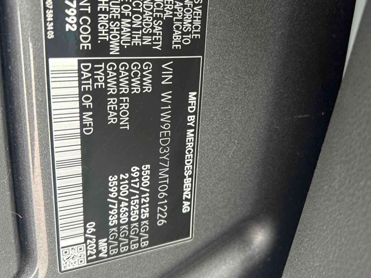 2021-mercedes-benz-sprinter-4500-image-5