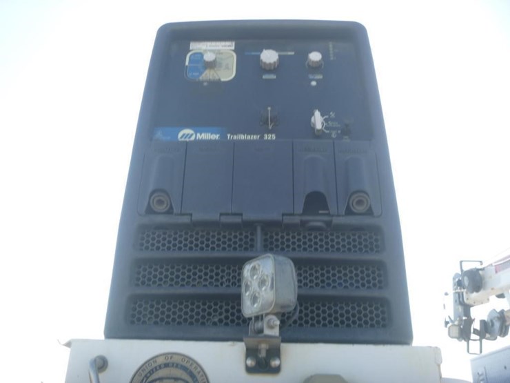 2016-ford-f550-image-19