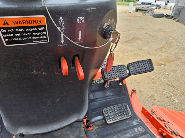 kubota-b1700-image-30