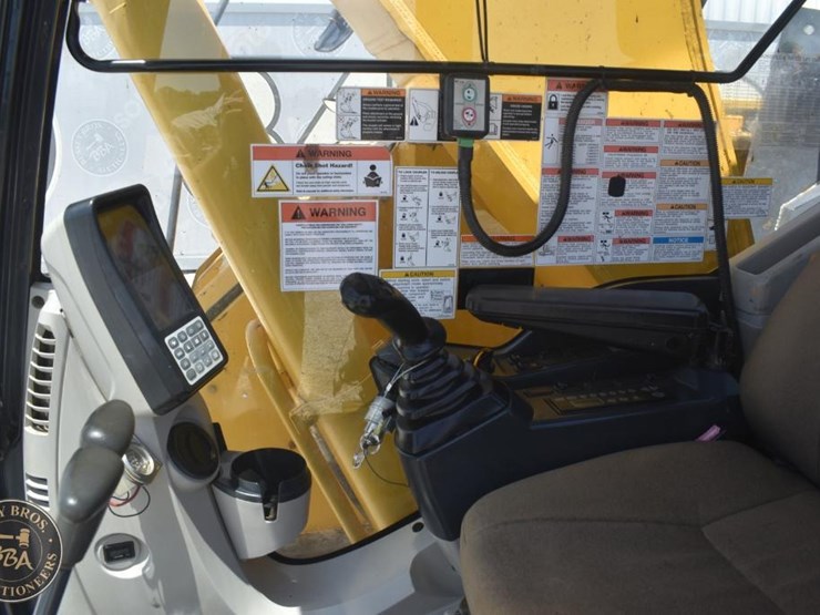 2014-kobelco-sk260sr-lc-3-image-60
