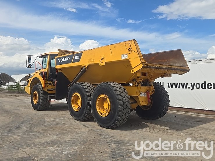 2021-volvo-a25g-image-3