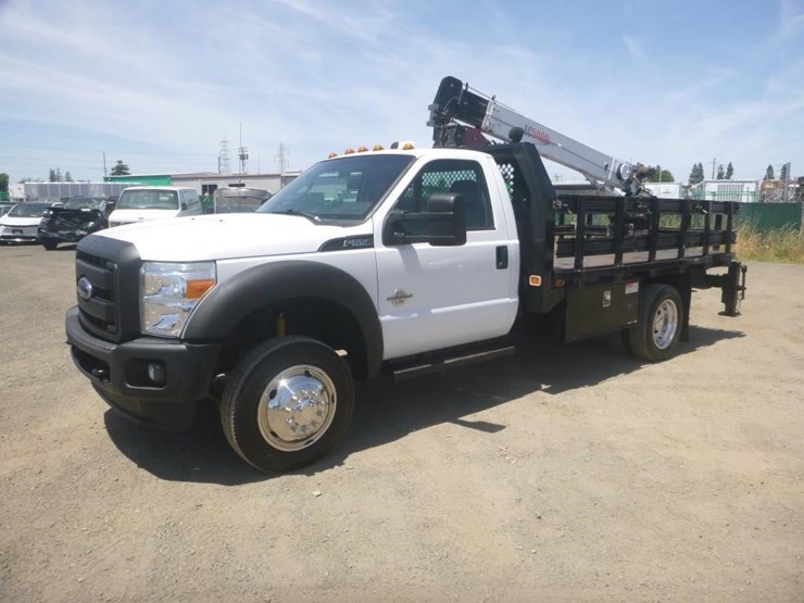2012-ford-f550-image-1
