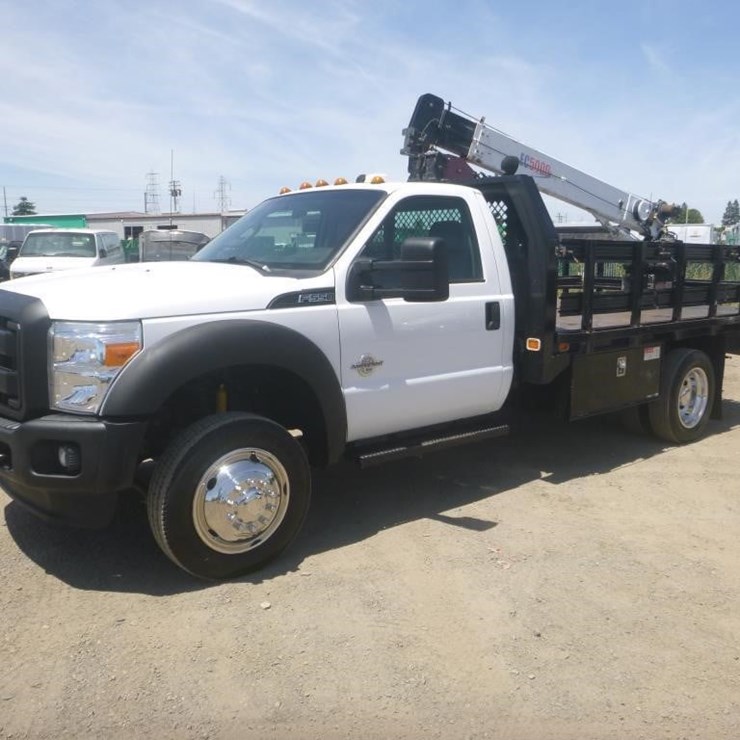 2012 FORD F550