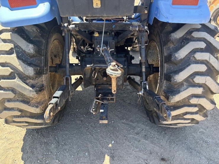 new-holland-tc29da-image-9