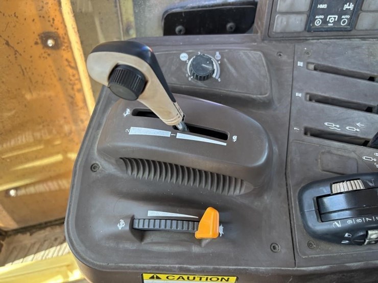 john-deere-6420-image-42