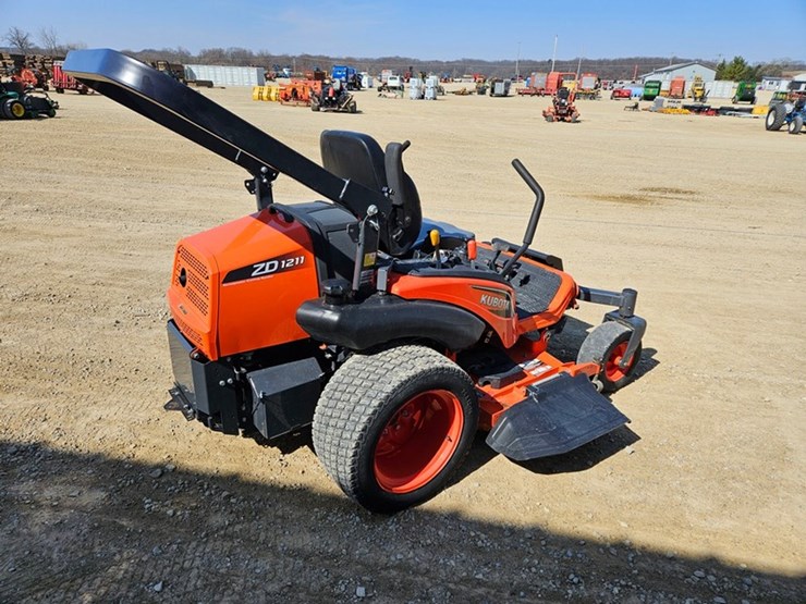 kubota-zd1211-image-5