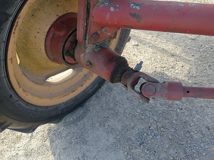 new-holland-256-image-17