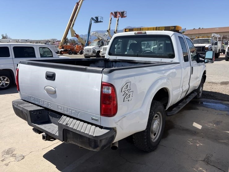 2011-ford-f250-sd-image-3
