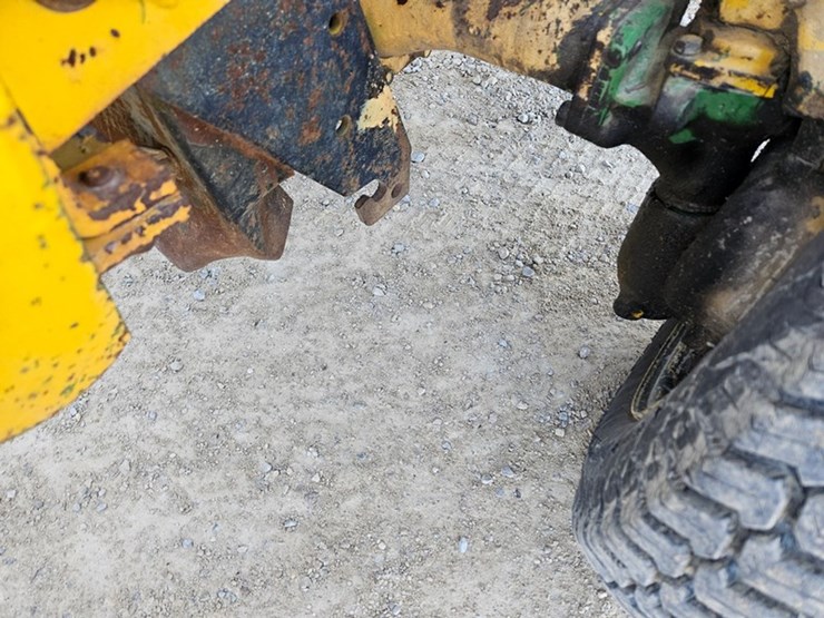 john-deere-650-image-14