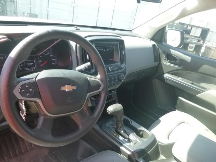 2019-chevrolet-colorado-image-10