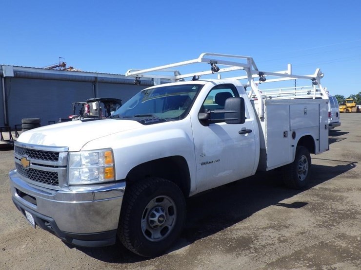 2014-chevrolet-2500-image-1
