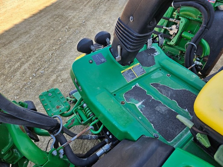 john-deere-9009a-image-25