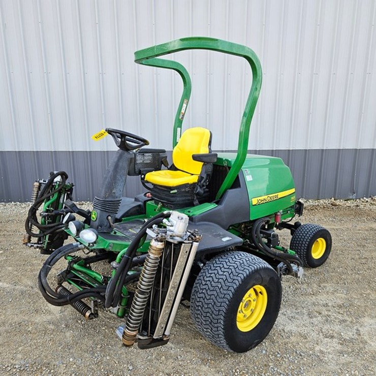 JOHN DEERE 7500