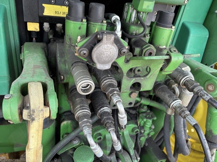 john-deere-6420-image-23