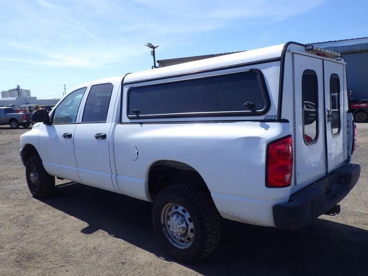 2009-dodge-ram-2500-image-4
