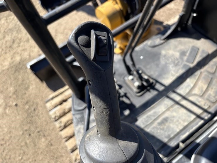 2018-caterpillar-303.5e2-cr-image-28