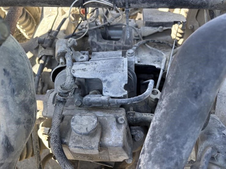 2014-kawasaki-mule-610-xc-image-22