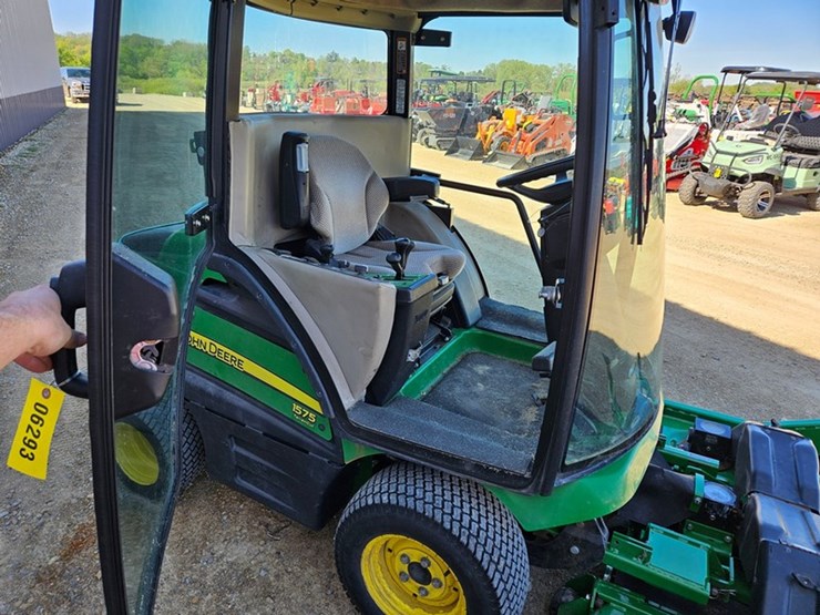 john-deere-1575-image-18