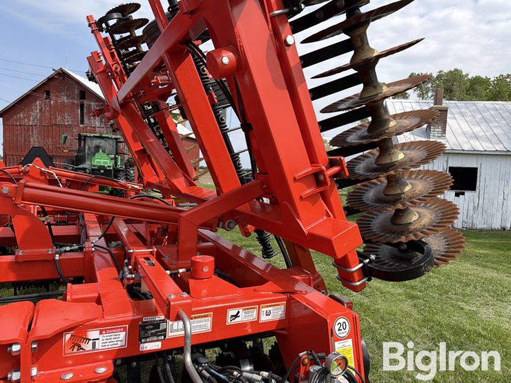 2020-kuhn-krause-8010-30-image-15