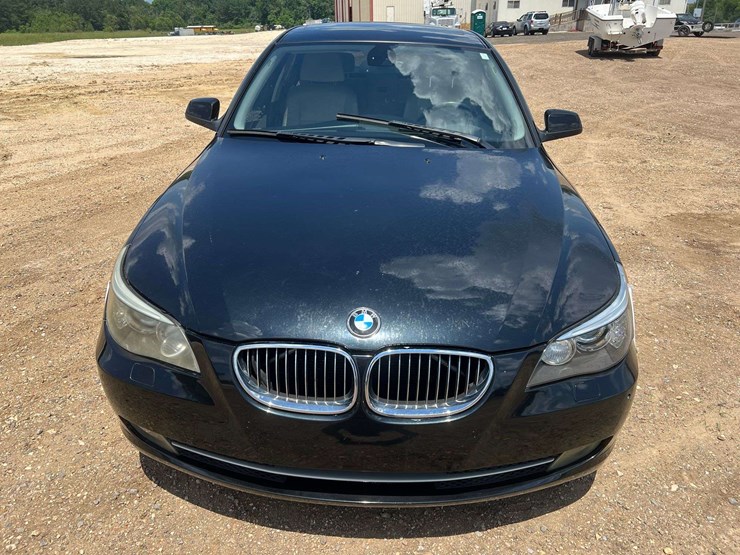 2010-bmw-535i-4-door-sedan-(171,524-miles)-image-5