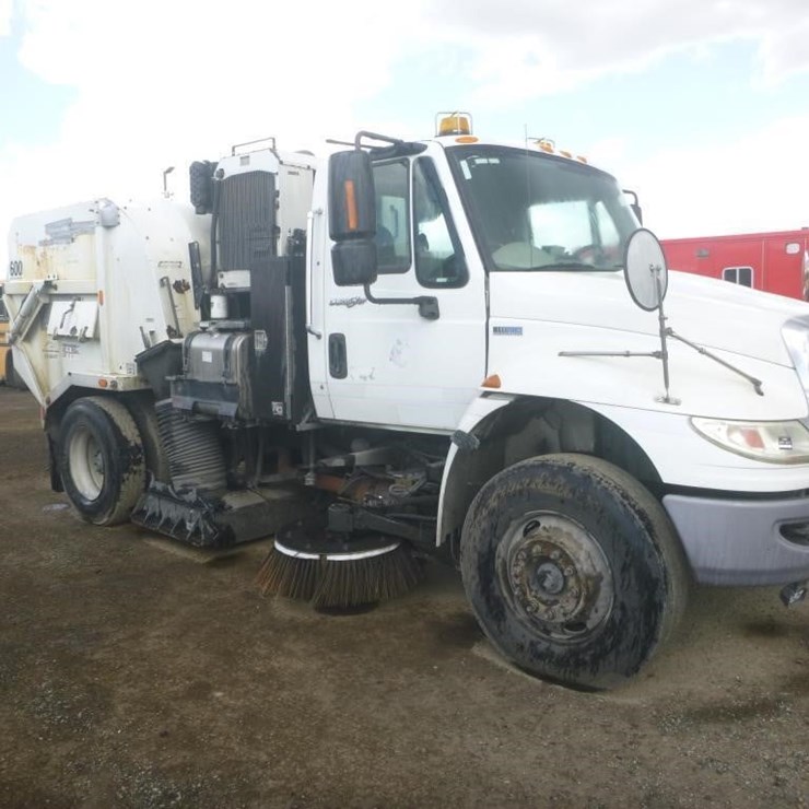 2014 INTERNATIONAL 4300