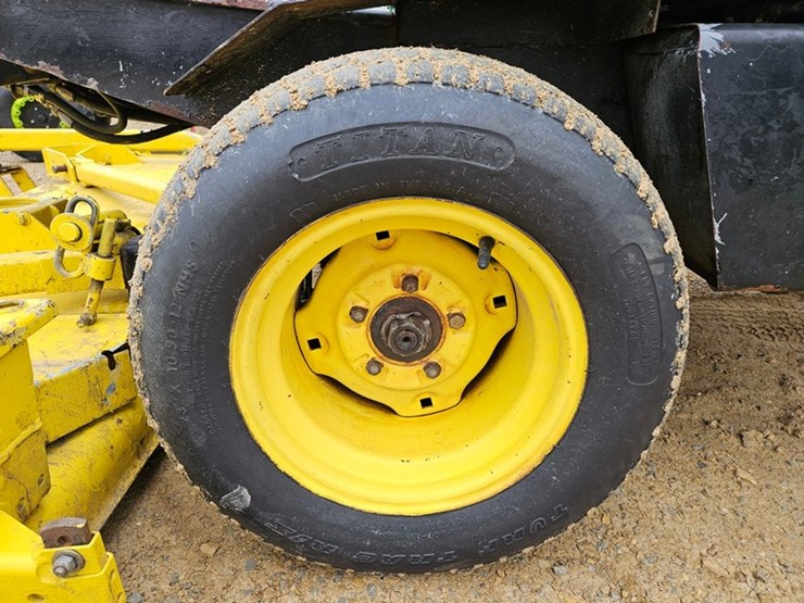john-deere-f935-image-11