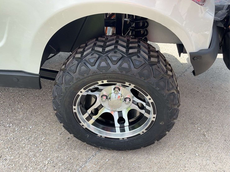 sdlanch-sdgc80-utility-vehicle-image-23