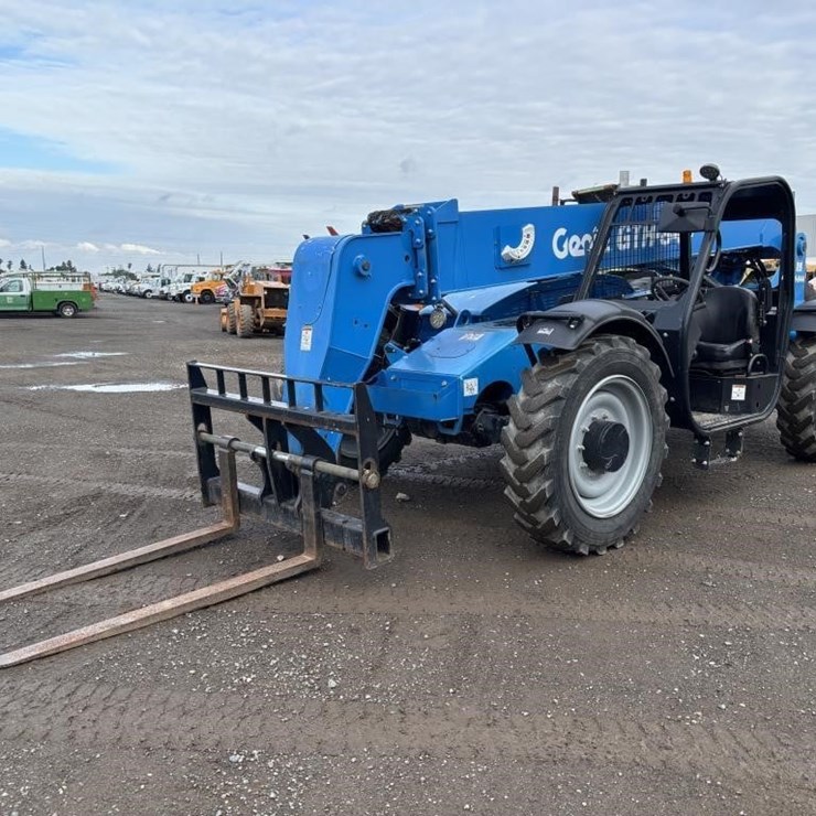 2019 GENIE GTH844