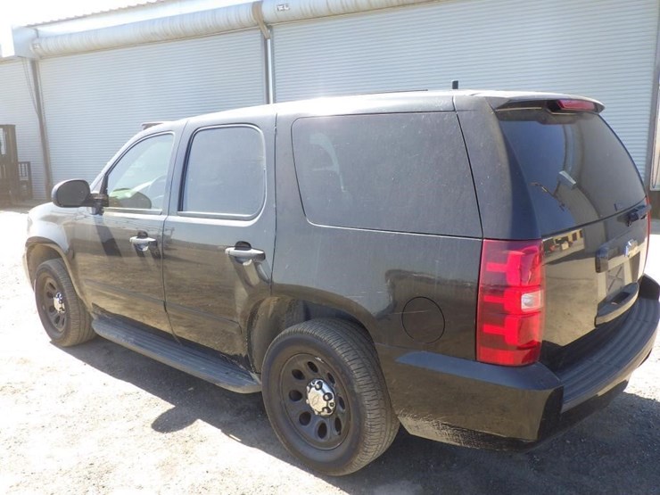 2008-chevrolet-tahoe-image-4
