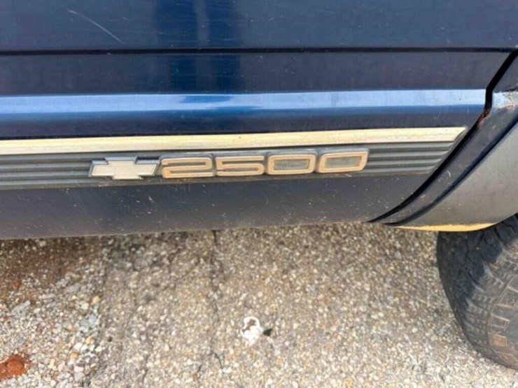 1998-chevrolet-2500-image-4
