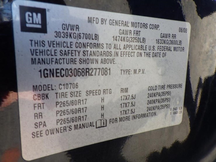 2008-chevrolet-tahoe-image-16