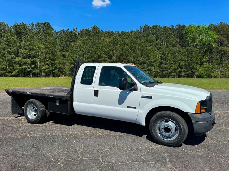 2006-ford-f350-image-9