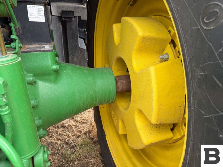 2018-john-deere-8270r-image-33