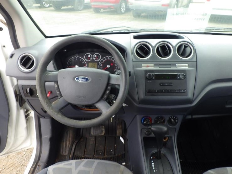 2013-ford-transit-connect-image-9