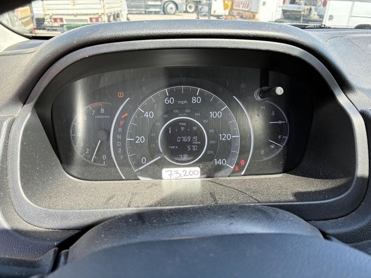 2014-honda-crv-image-16