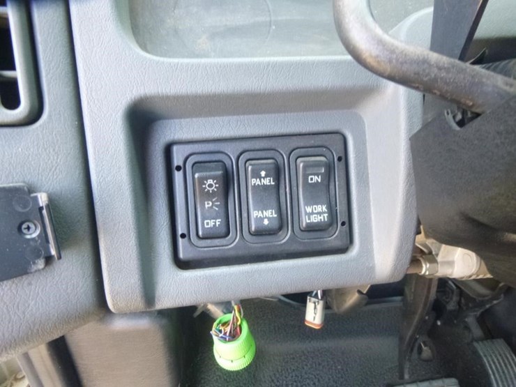 2006-international-durastar-4300-image-13