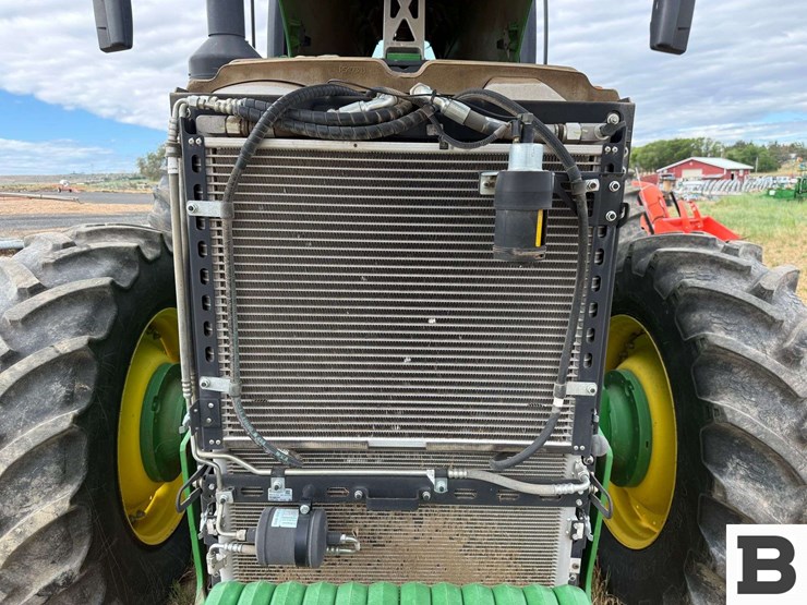 2018-john-deere-8270r-image-12