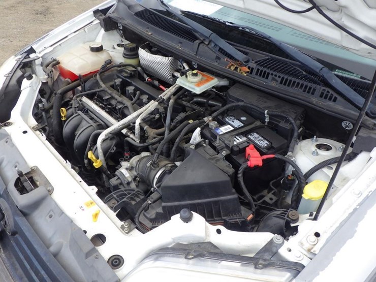 2013-ford-transit-connect-image-10