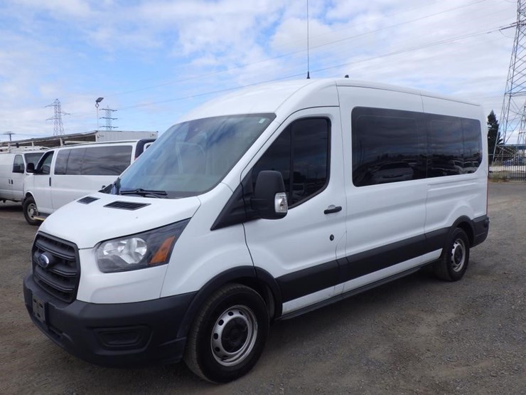 2020-ford-transit-image-1