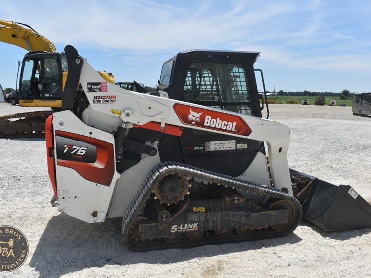 2023-bobcat-t76-image-19