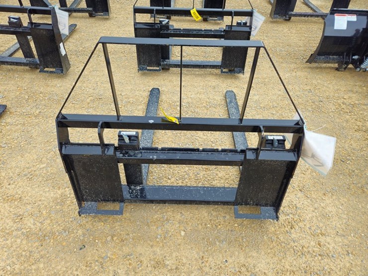 #5136-•-2026-mower-king-sa-48"-pallet-fork-image-4
