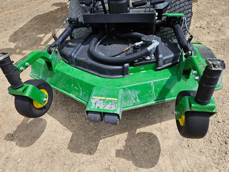 john-deere-1600-turbo-image-17