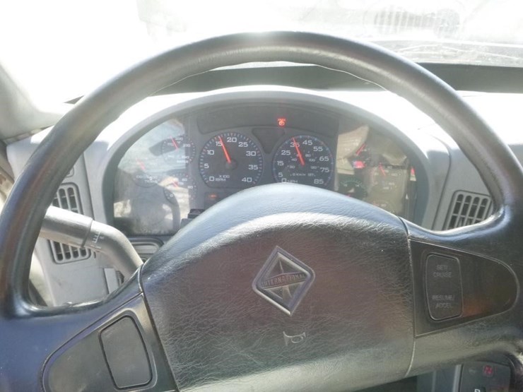 2003-international-durastar-4300-image-15