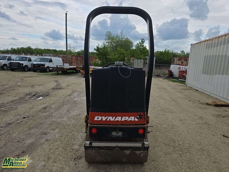 2008-dynapac-cc900g-image-7