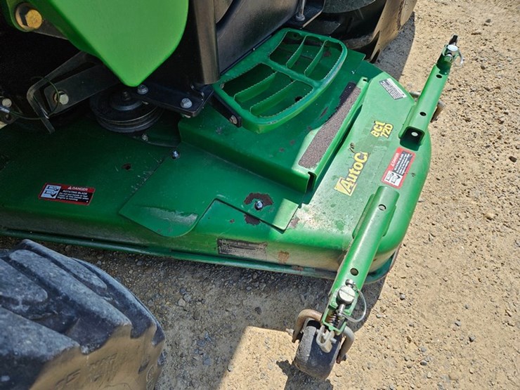 john-deere-3520-image-14